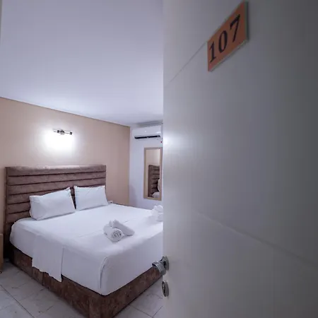 Elite 4* Sarandë