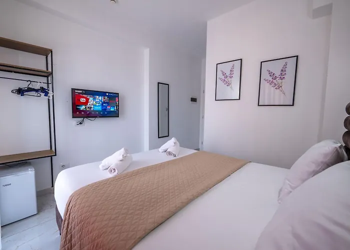 Elite Σαράντα