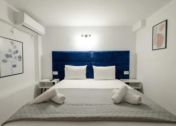 Elite Σαράντα