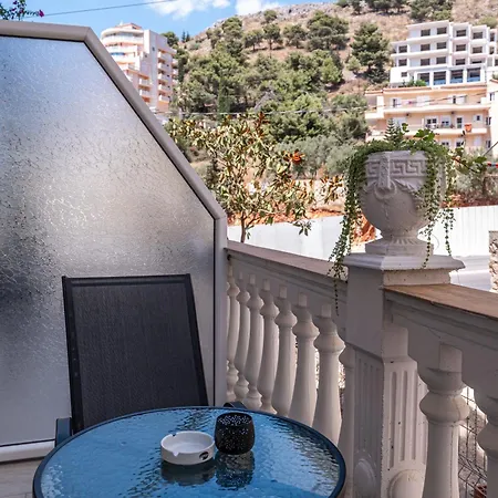 Elite Hotel 4*